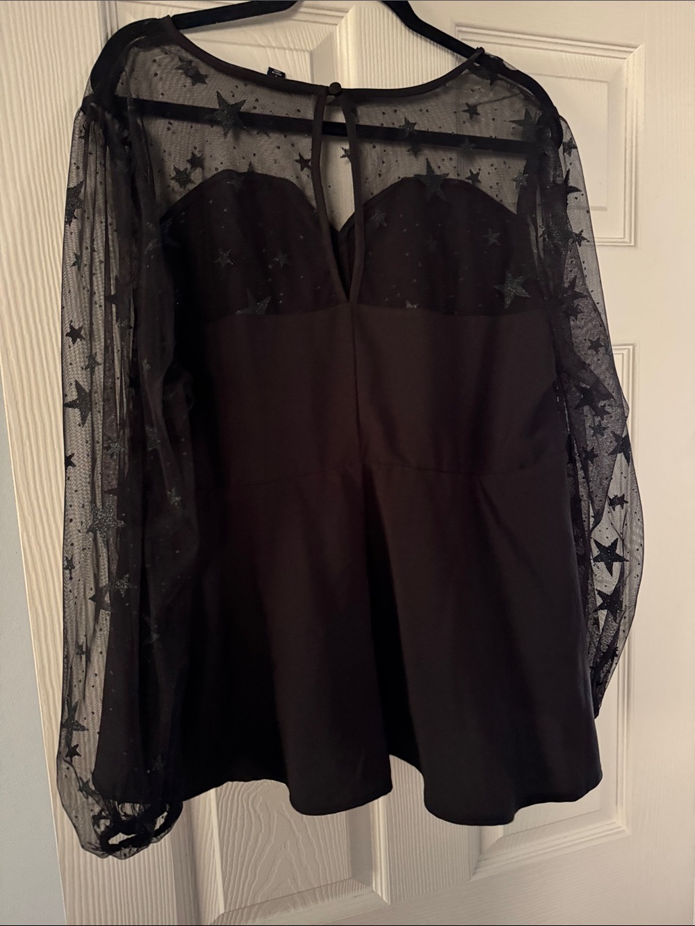 torrid Black Star-Print Mesh Sleeve Peplum Blouse size 1 - Picture 5 of 5